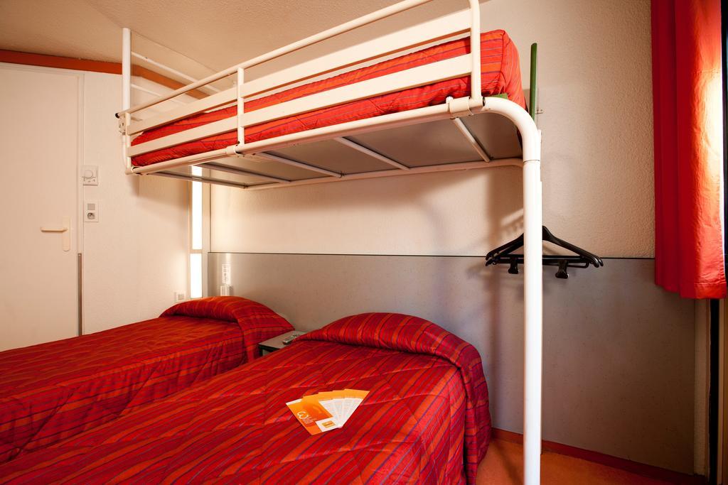 Premiere Classe Saintes Room photo