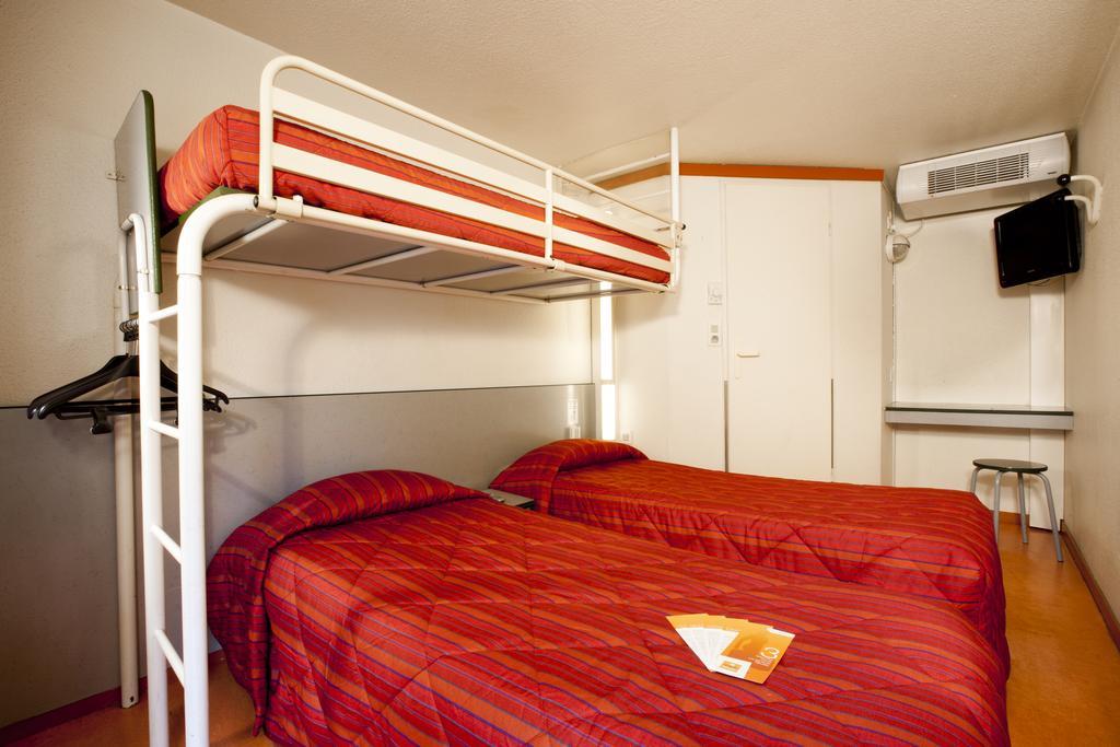 Premiere Classe Saintes Room photo