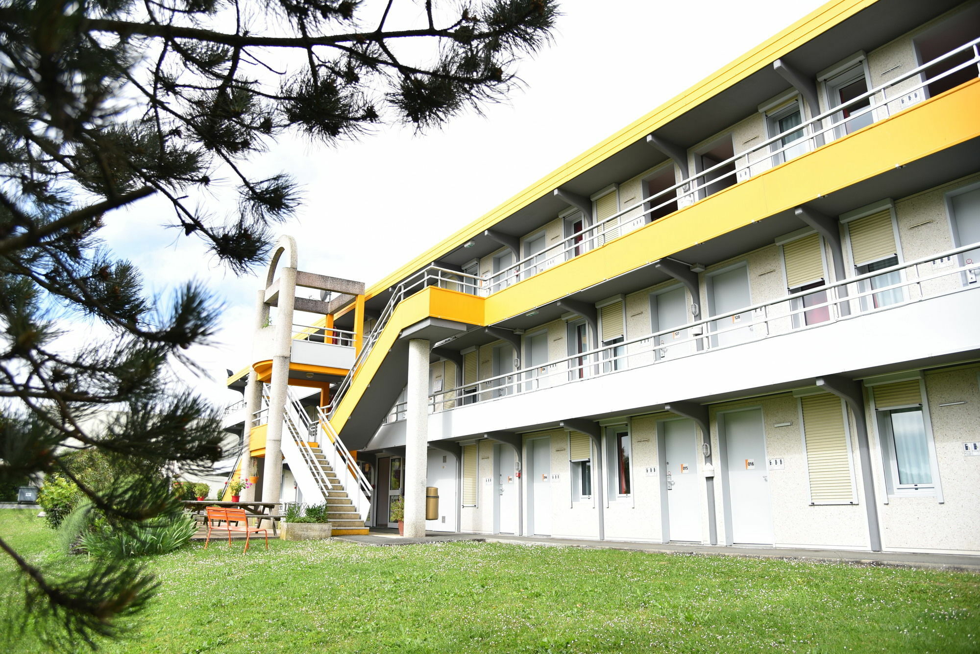 Premiere Classe Saintes Exterior photo